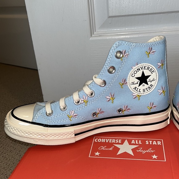 Converse | Shoes | Newneverworn Converse Chuck 7 Hi Floral Embroidered